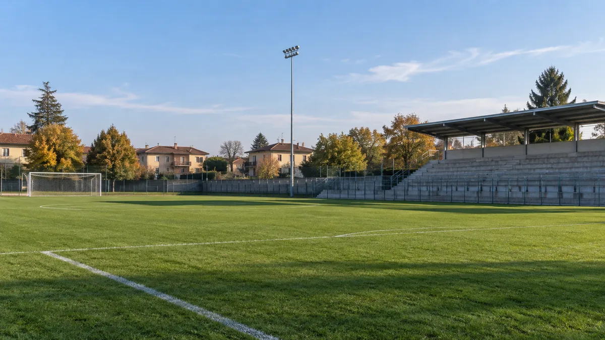 Stade Comunale de Caronno Pertusella pour le match (Varese)