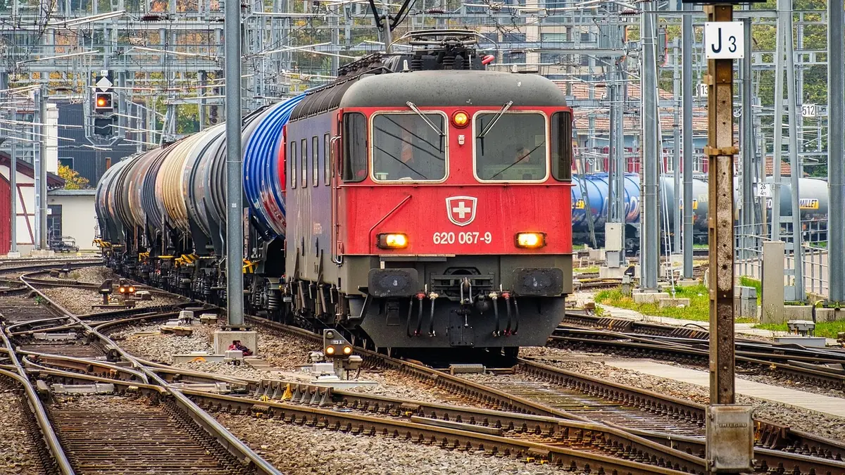 Trenta viaggiatori a Gallarate dopo il treno per Malpensa