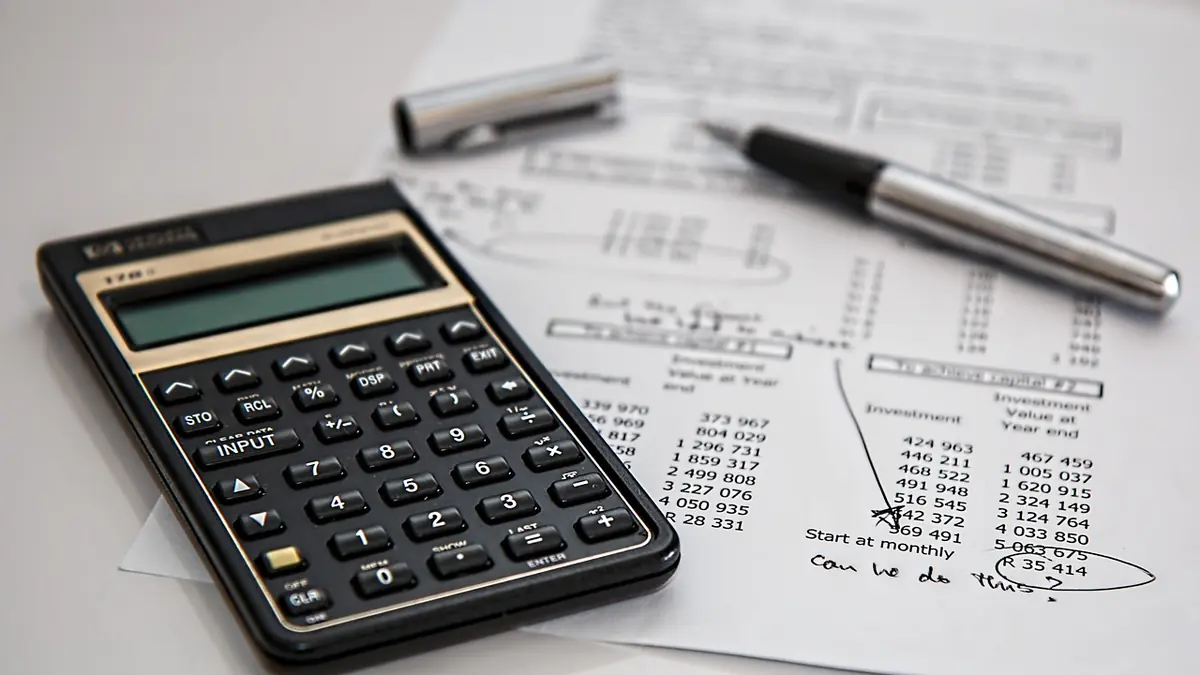 Vivere a Venegono e lavorare in Ticino: guida fiscale 2024