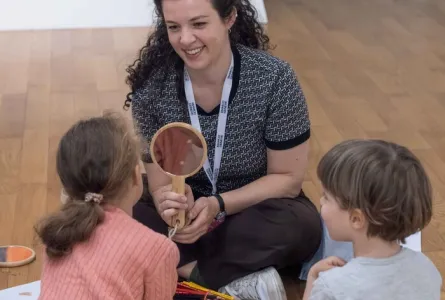 Atelier de création pour enfants autour du portrait