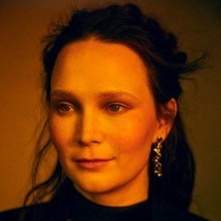 Zoë Më Release Tour 2026