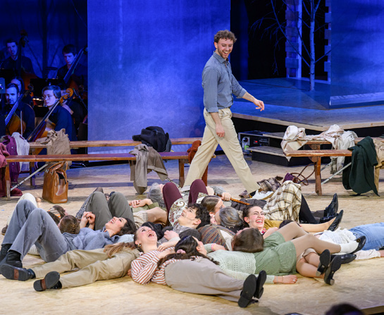 Musical «Come From Away»