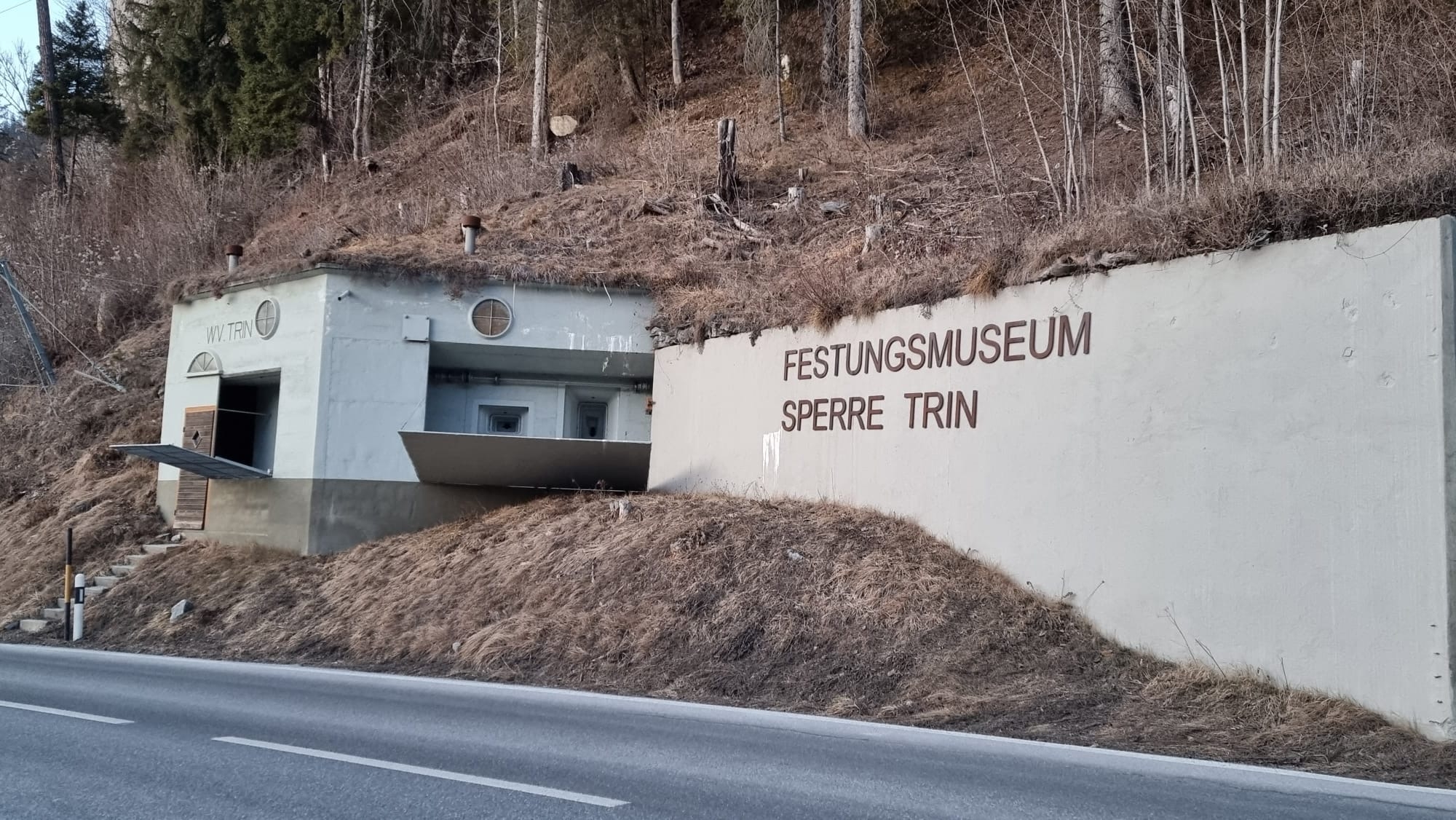 Guided Tour Infantry Plant Barcazi & Pign