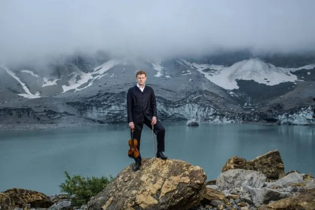 Stretta Concerts: BACH: «SEI SOLO»