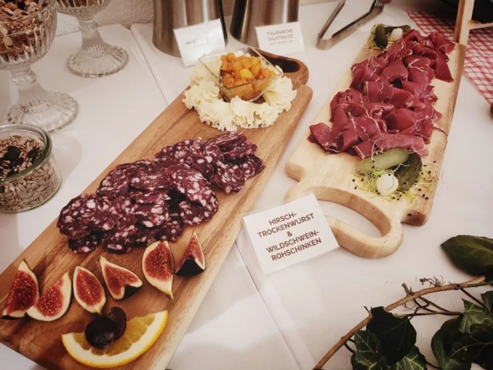 Hammer' s Wildbuffet à discrétion - Restaurant fein & sein