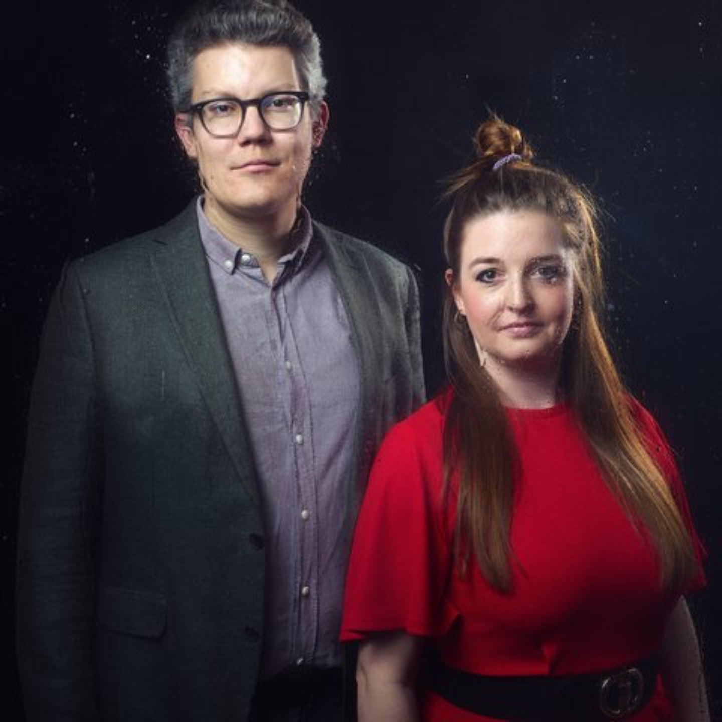 Sabrina Hintermann & Simon Peter - Entblättert