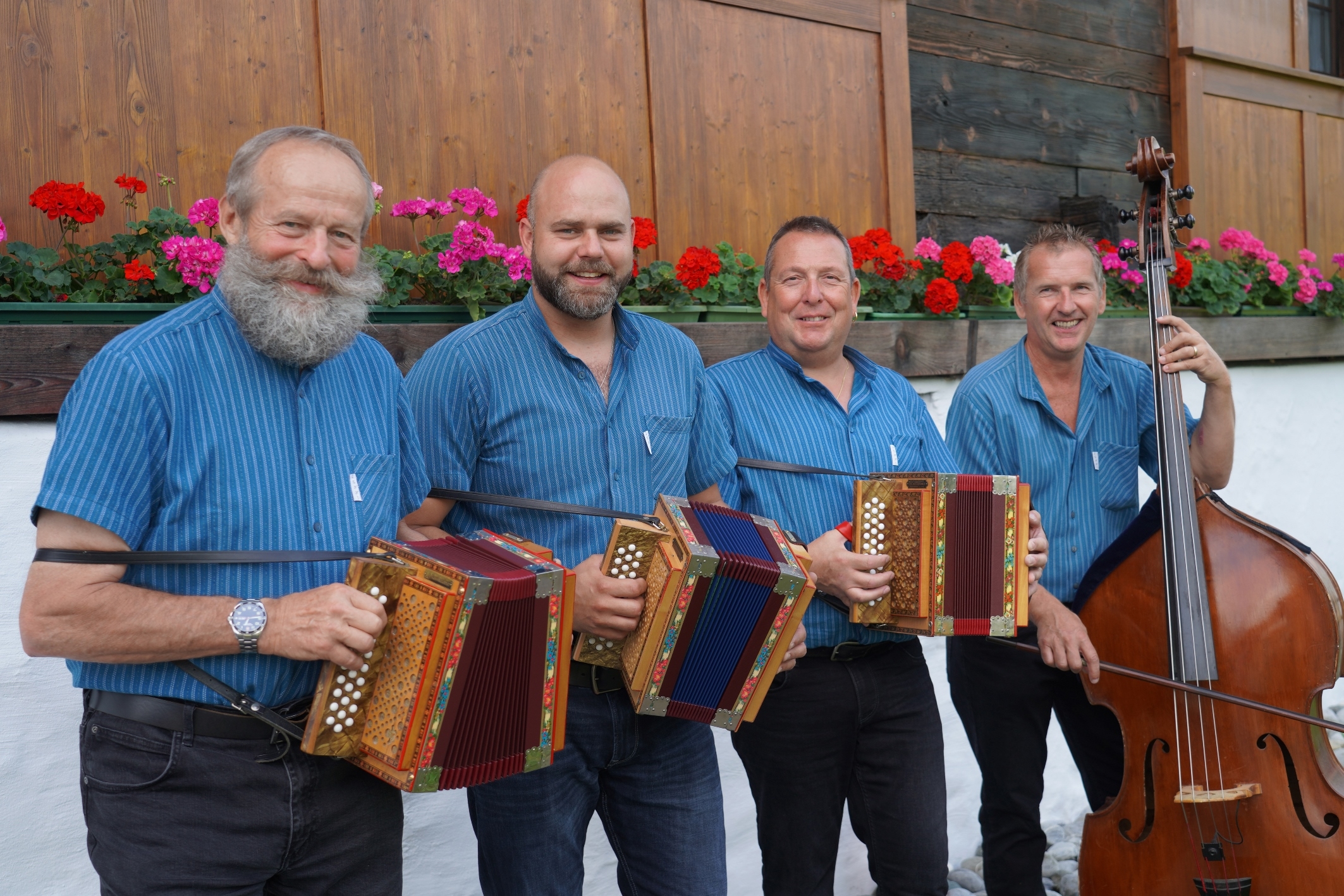 Mosi-Musig a de Riemenstaldner-Chilbi