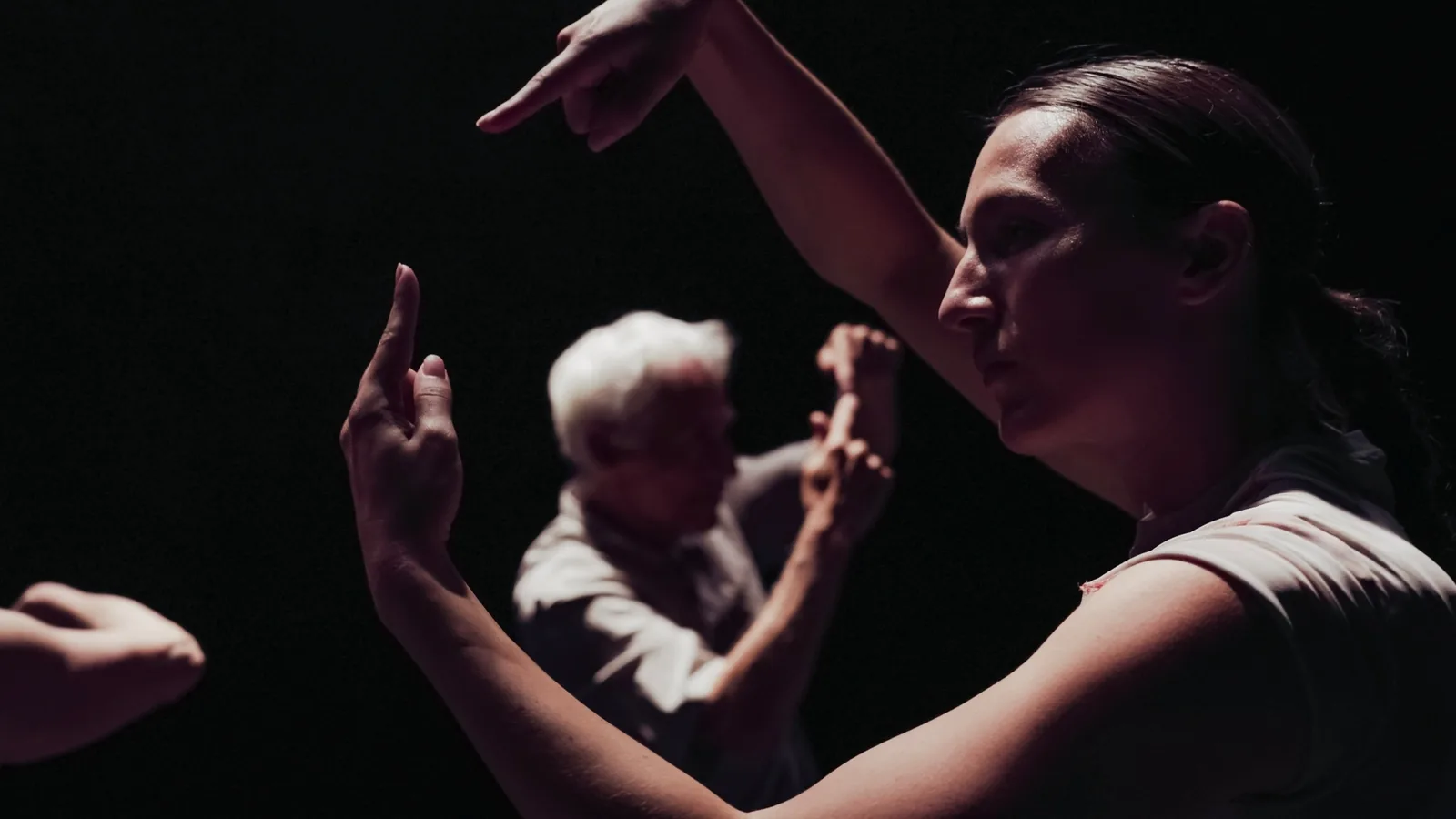 LEA MORO – Touch Through
