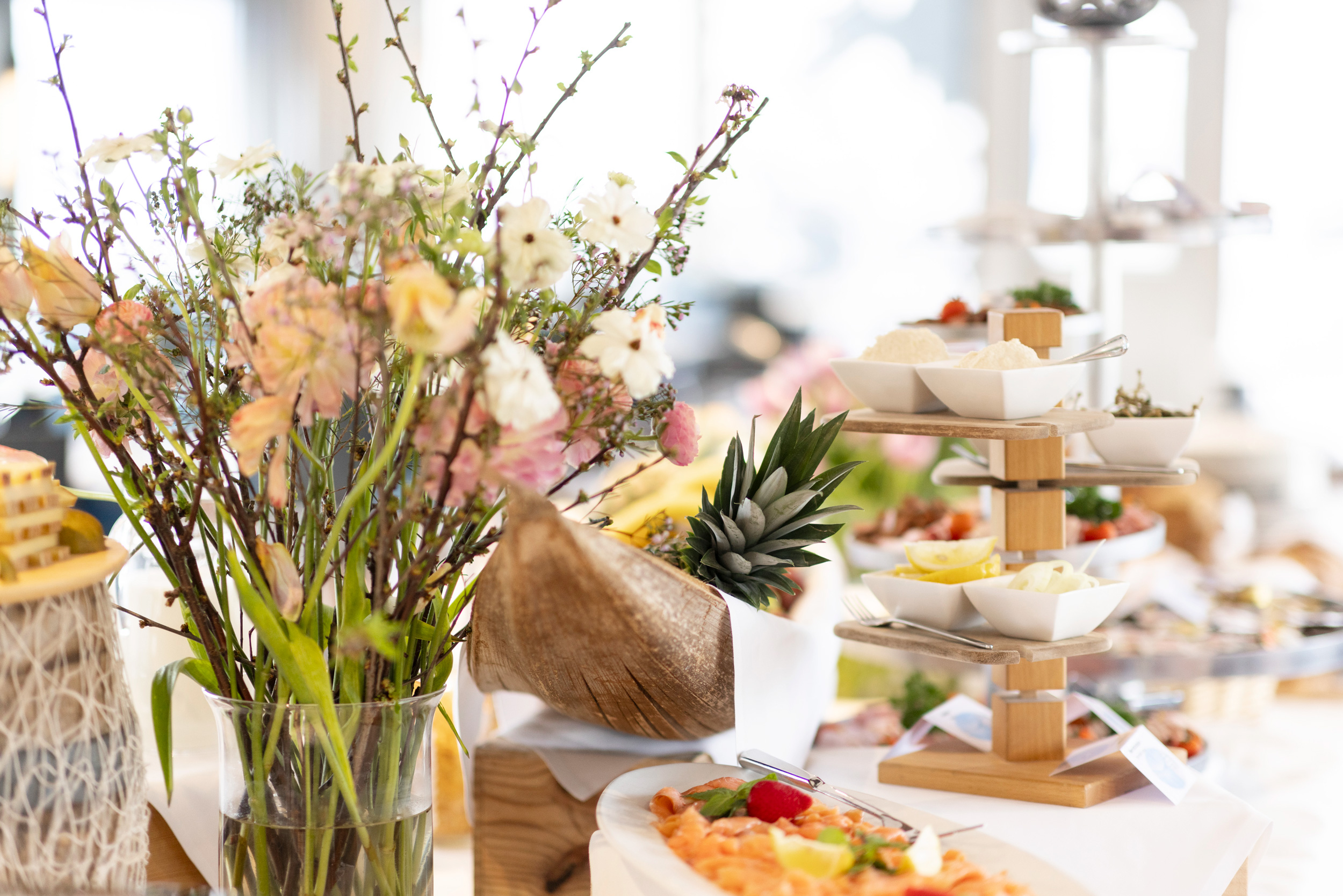 Brunch buffet on Lake Zug
