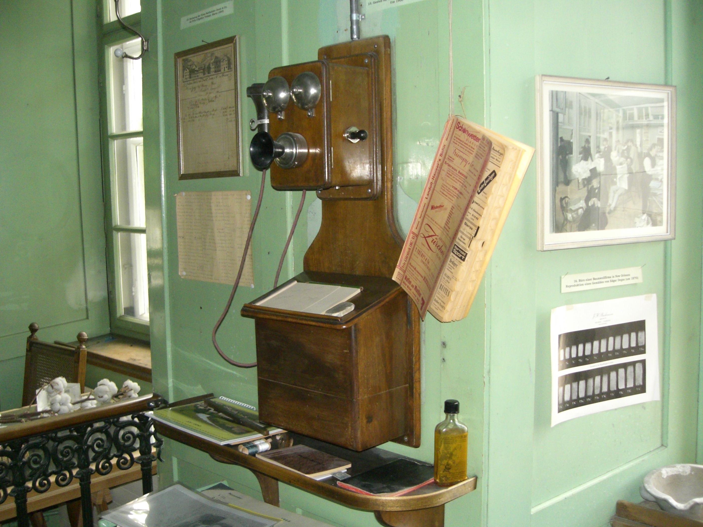 «Industriespionage» beim Anna Göldi Museum und Comptoir/Baumwollblüte