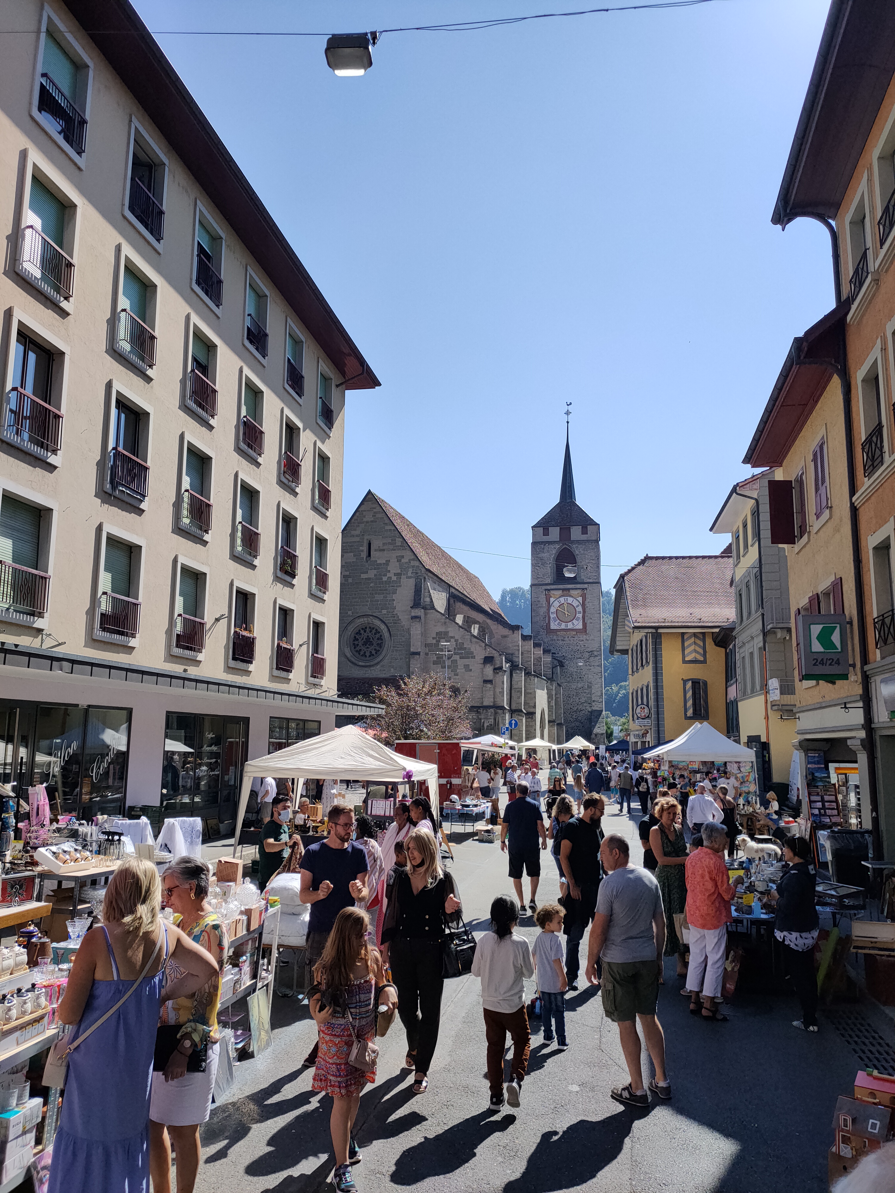 Marché moudonnois