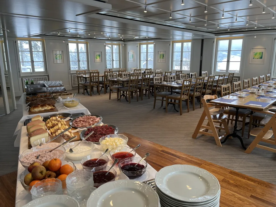 Brunch dominical avec des spécialités appenzelloises