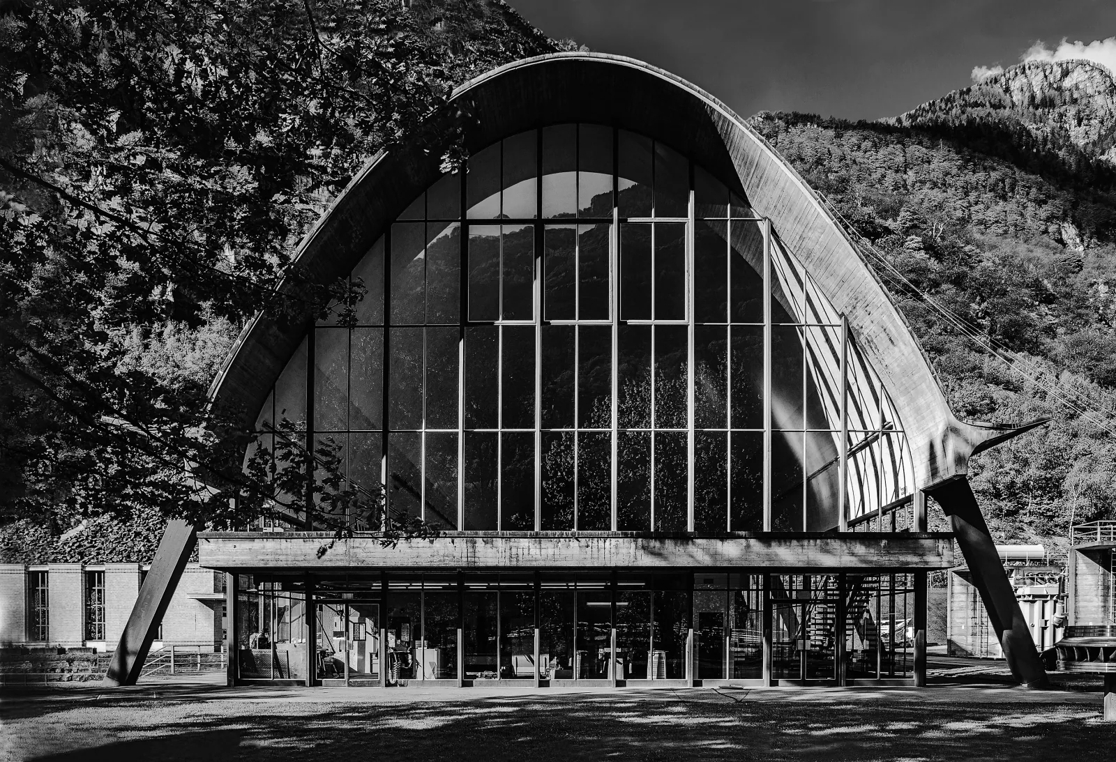 La costruzione dell’architettura in Ticino, 1939-1996. Materialità e tettonica