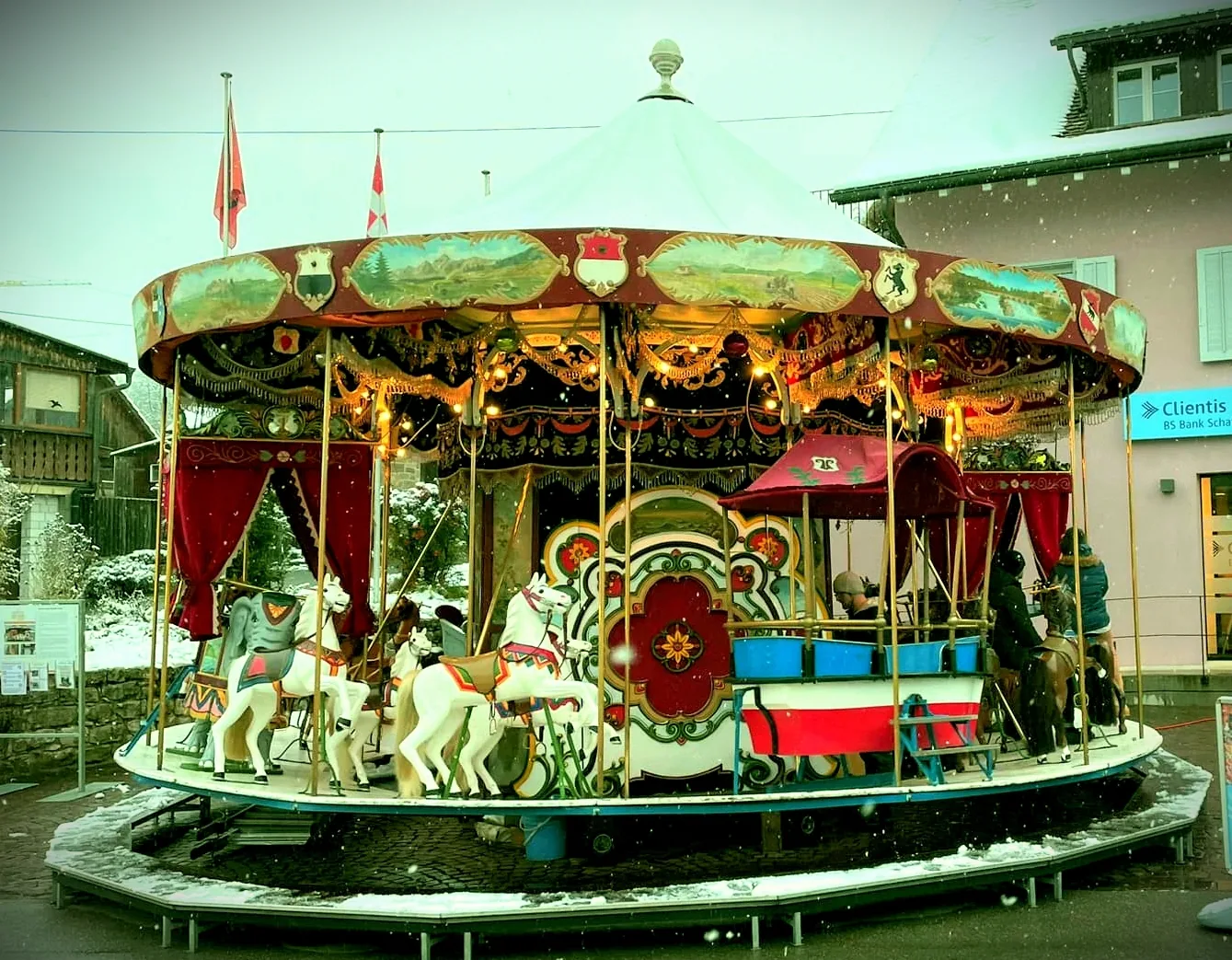 Chrischchindli Märkt Schlaate - Der Weihnachtsmarkt am Bach