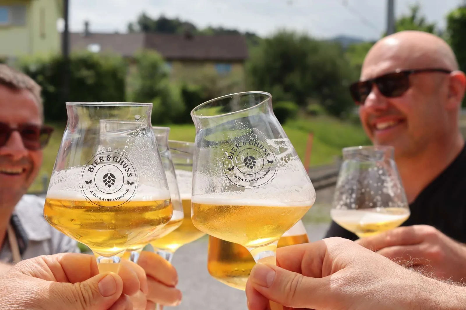 Bier & Gnuss a dä Zahnradbahn