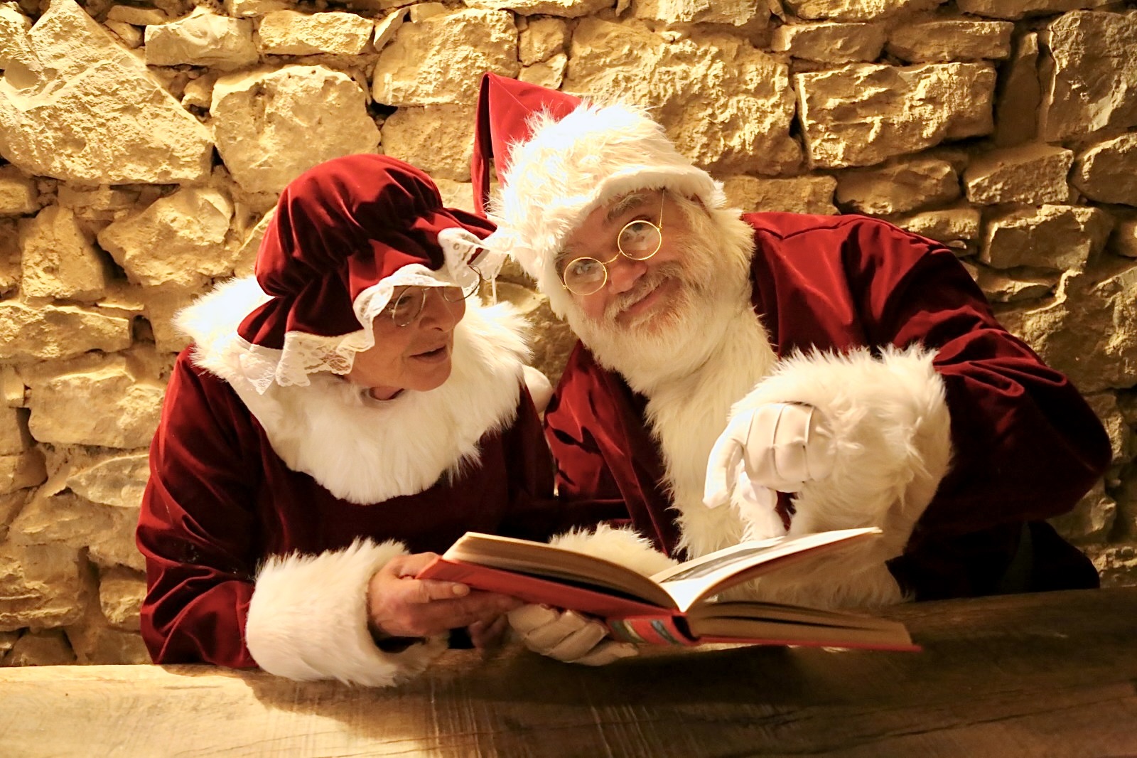 Les mercredis après-midi à la Maison du Père Noël de Mormont-Courchavon