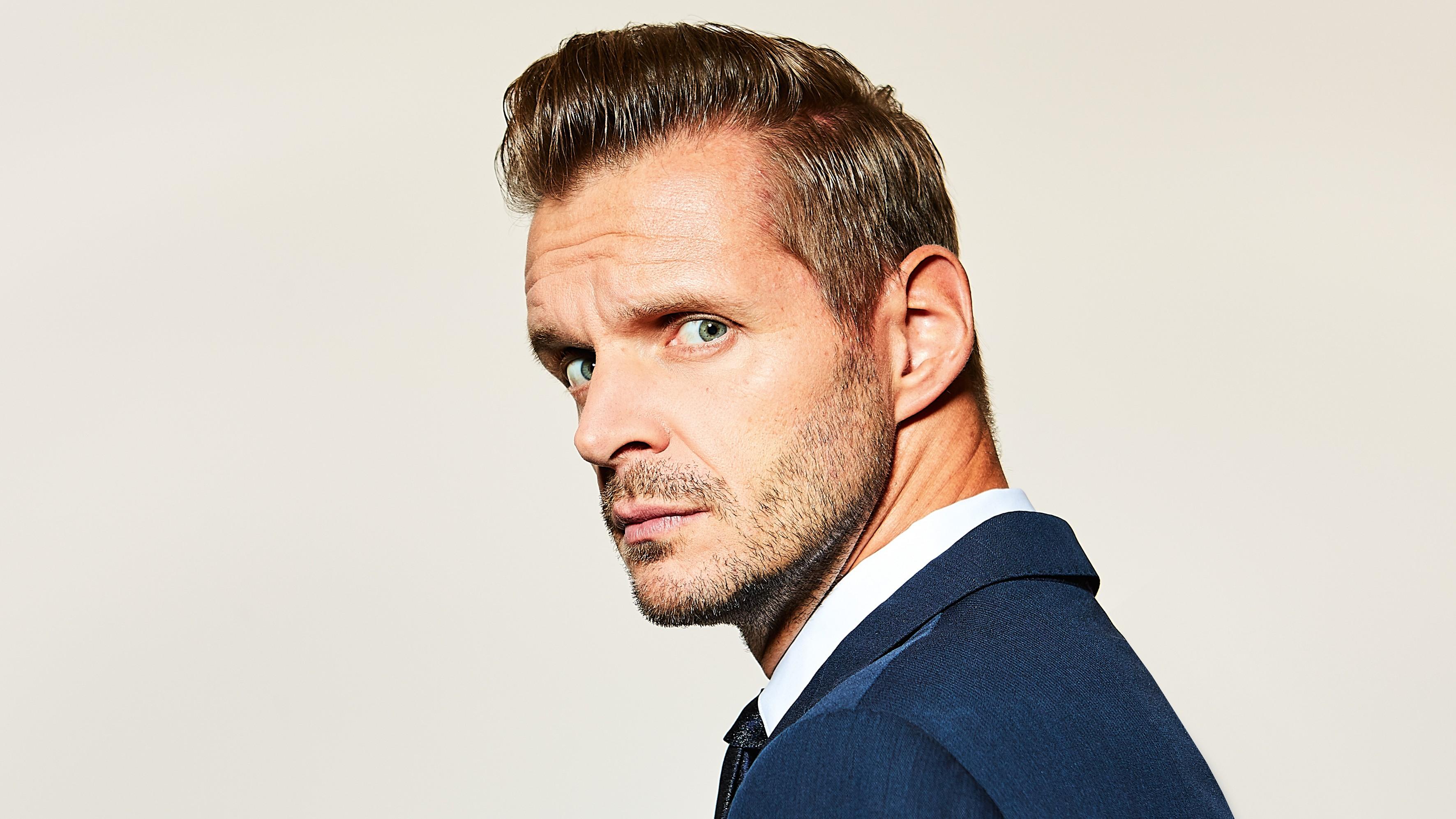 «Florian Schroeder» au 35e Arosa Humorfestival
