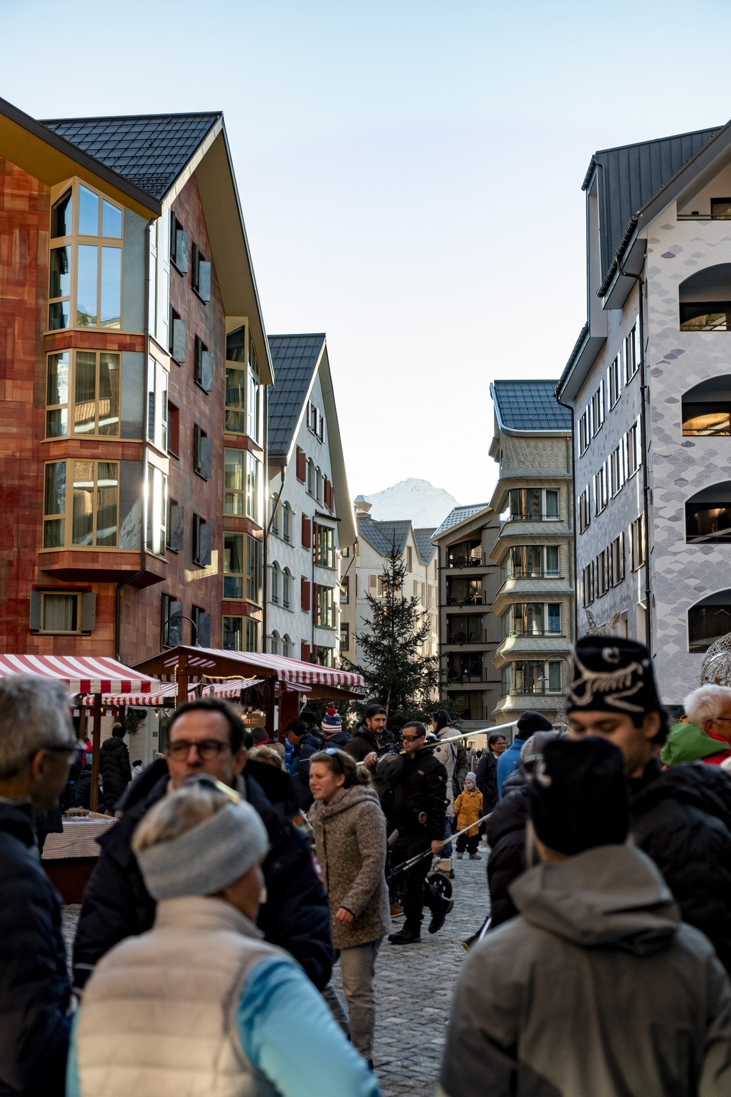 Marché d'hiver Andermatt Reuss