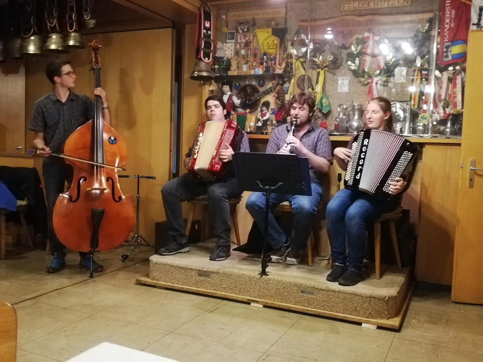 Musique populaire « Tout le monde peut participer ».