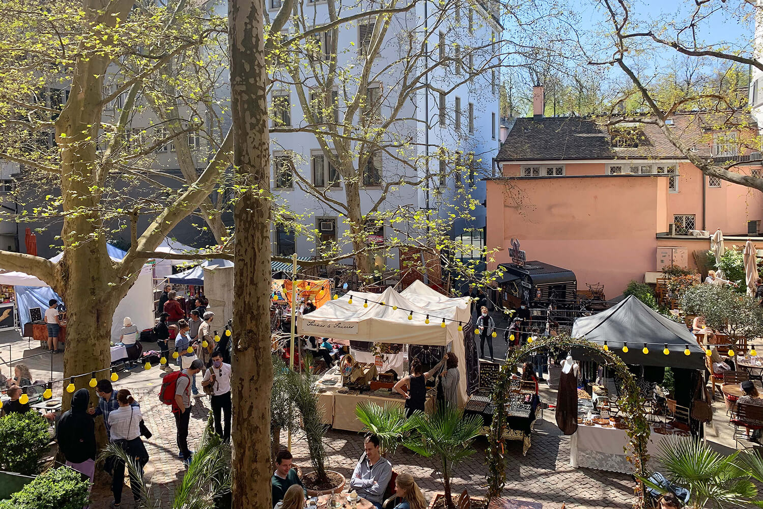 Rosenhof-Markt im Niederdorf Zürich